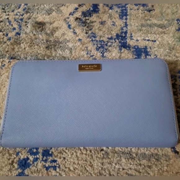 KATE SPADE NEW YORK
Chain-Link Saffiano Crossbody Bag - Picture 6 of 7